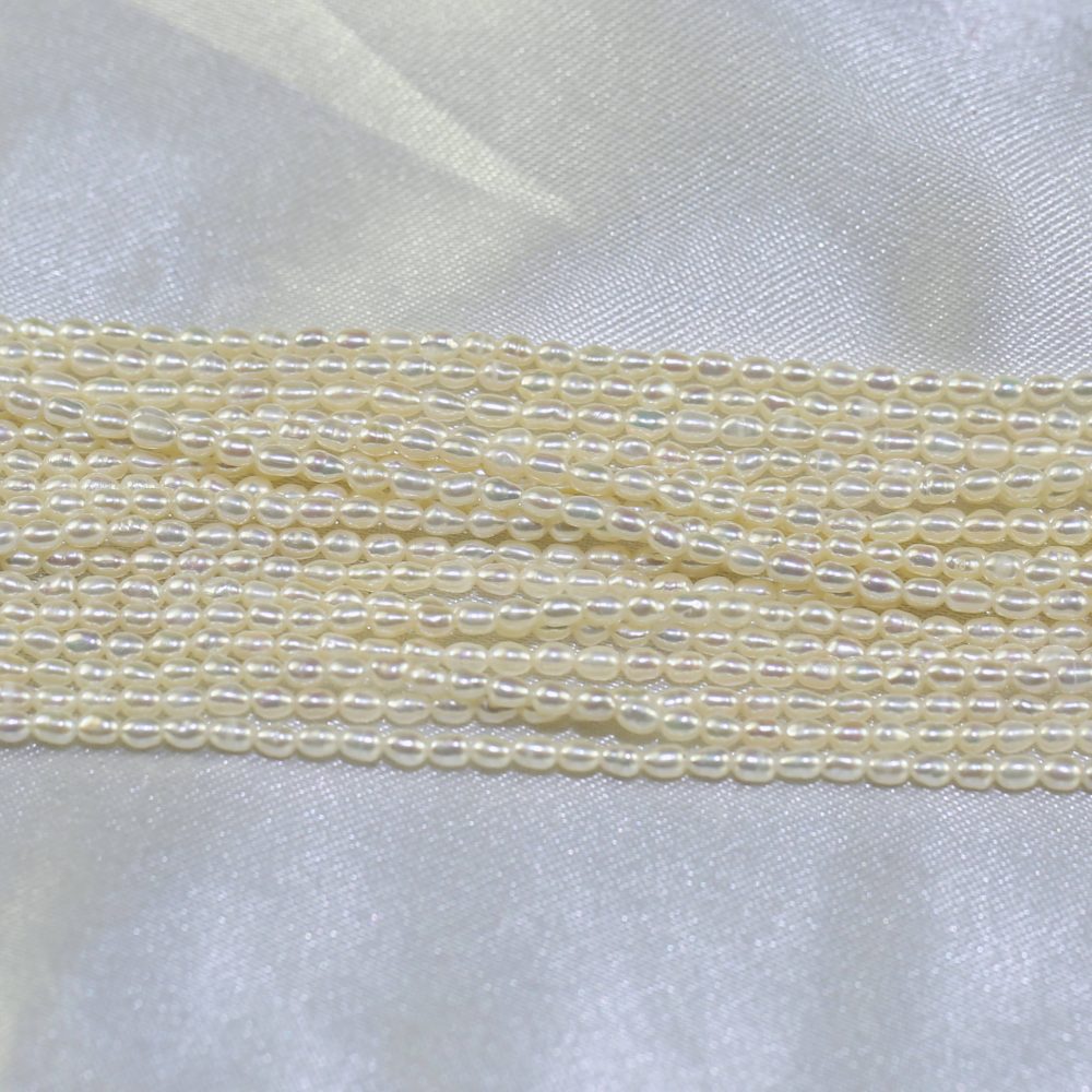 Natural pearl strand 2-3mm Tiny Small Size Rice Seed Shape pearl strand2